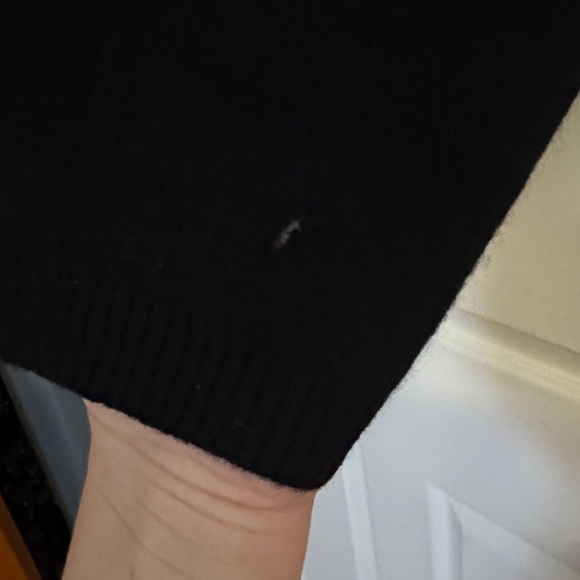 100% Fine Cashmere Sweater Black - Picture 6 of 6